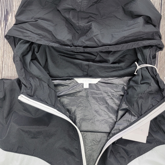 Johnny Was Calme NWT Elements Black and White Zip Up Windbreaker Jacket - Picture 8 of 14